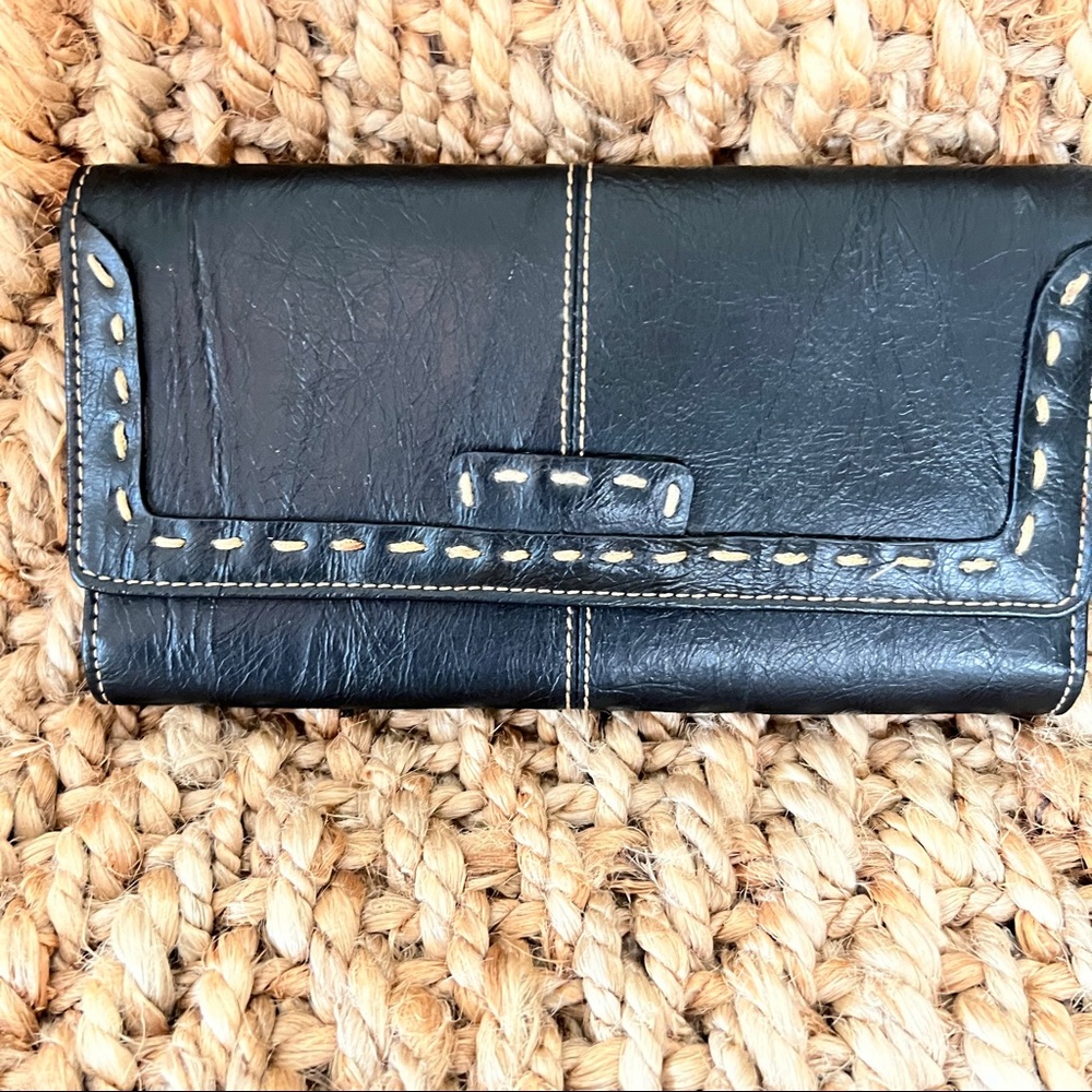 Nine & Co matching leather purse & wallet - Picture 3 of 4